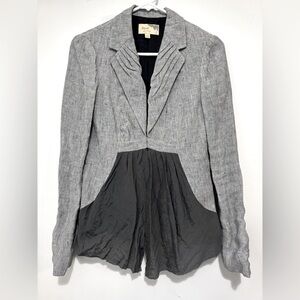 Elizabeth & James Grey and White Striped Blazer Size 2